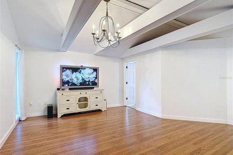 House in Tampa, Florida 2 bedrooms, 109.81 sq.m. № 1855759 - photo 21