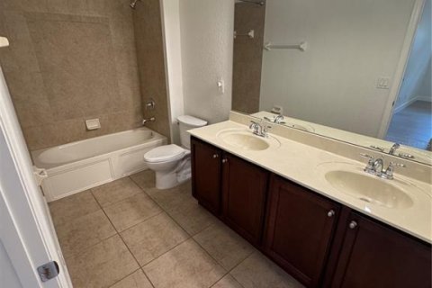 Adosado en alquiler en Orlando, Florida, 4 dormitorios, 246.19 m2 № 1816854 - foto 16
