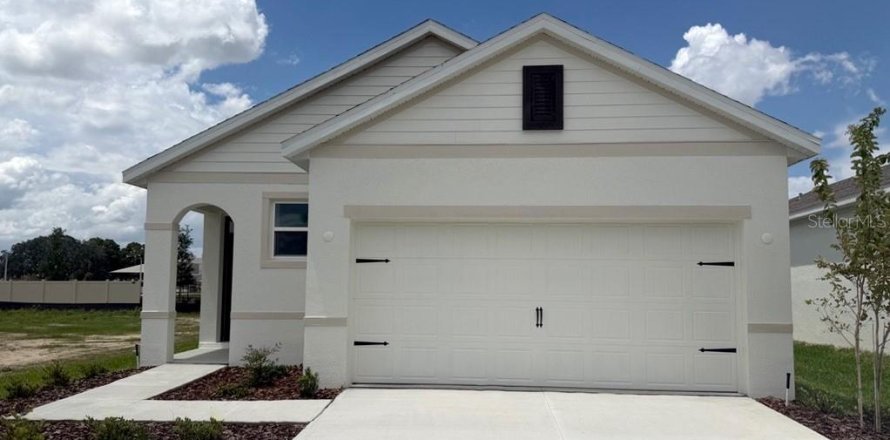 Villa ou maison à Ocala, Floride 3 chambres, 139.73 m2 № 2234030
