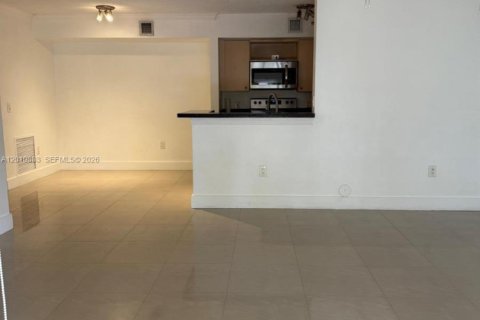 Copropriété à louer à Miramar, Floride: 3 chambres, 107.77 m2 № 2074904 - photo 8
