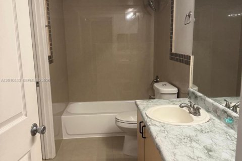 Copropriété à louer à Miramar, Floride: 3 chambres, 107.77 m2 № 2074904 - photo 13