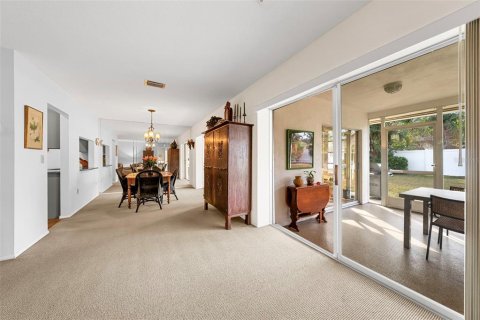 Villa ou maison à vendre à Sarasota, Floride: 2 chambres, 135.27 m2 № 1585607 - photo 12