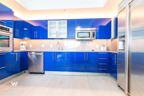 Купить кондоминиум в Форт-Лодердейл, Флорида 2 спальни, 116.59м2, № 2035153 - фото 6