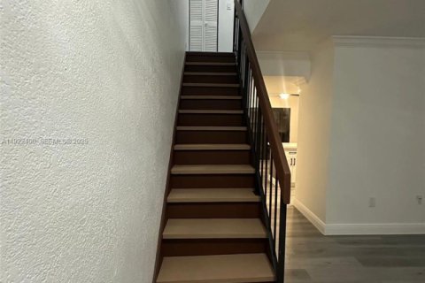 Купить таунхаус в Хайалиа, Флорида 2 спальни, 82.03м2, № 1982859 - фото 14