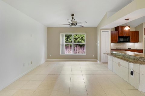 Casa en venta en Port St. Lucie, Florida, 4 dormitorios, 214.6 m2 № 2251765 - foto 14