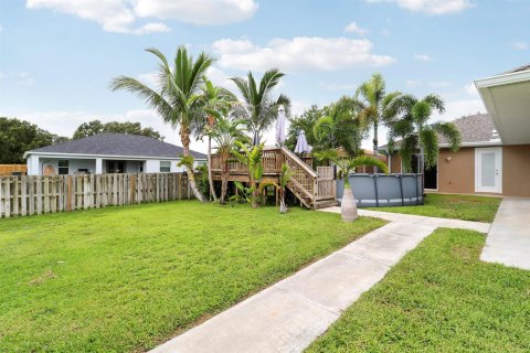 Casa en venta en Port St. Lucie, Florida, 4 dormitorios, 214.6 m2 № 2251765 - foto 27