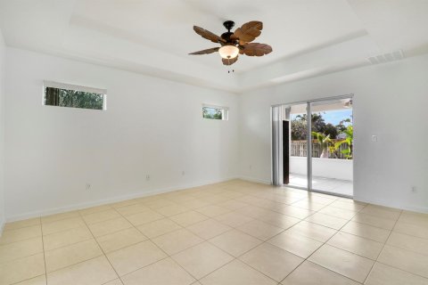 Casa en venta en Port St. Lucie, Florida, 4 dormitorios, 214.6 m2 № 2251765 - foto 20