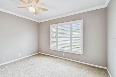 Condo in Pinellas Park, Florida, 2 bedrooms  № 1900063 - photo 30