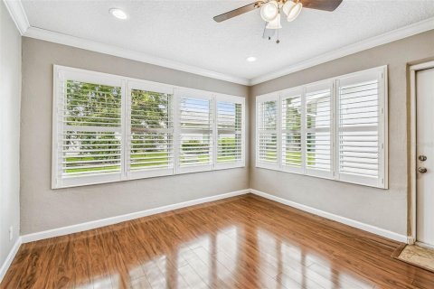 Condo in Pinellas Park, Florida, 2 bedrooms  № 1900063 - photo 22