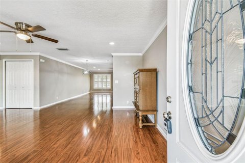 Condo in Pinellas Park, Florida, 2 bedrooms  № 1900063 - photo 5