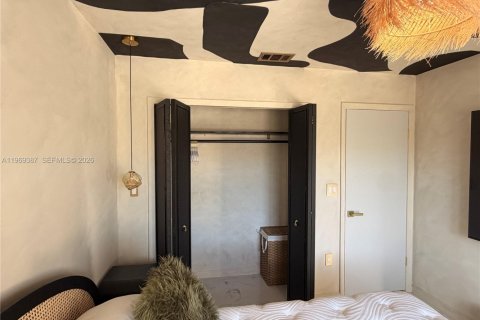 Снять в аренду виллу или дом в Майами, Флорида 4 спальни, 161.93м2, № 2032616 - фото 10