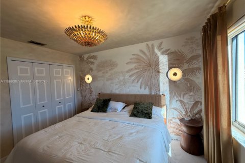 Снять в аренду виллу или дом в Майами, Флорида 4 спальни, 161.93м2, № 2032616 - фото 4