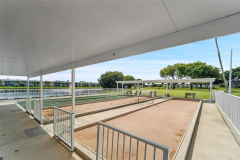 Condo in Delray Beach, Florida, 2 bedrooms  № 2187442 - photo 23