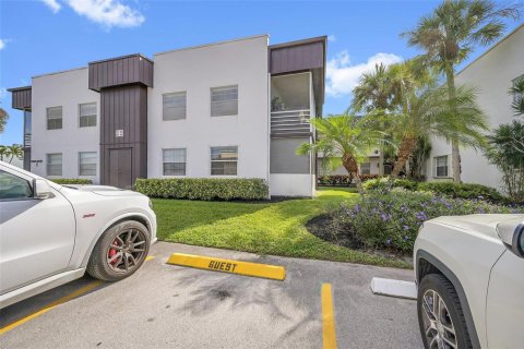Condo in Delray Beach, Florida, 2 bedrooms  № 2187442 - photo 19