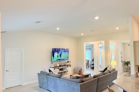 Villa ou maison à vendre à North Port, Floride: 4 chambres, 216.37 m2 № 2403518 - photo 9