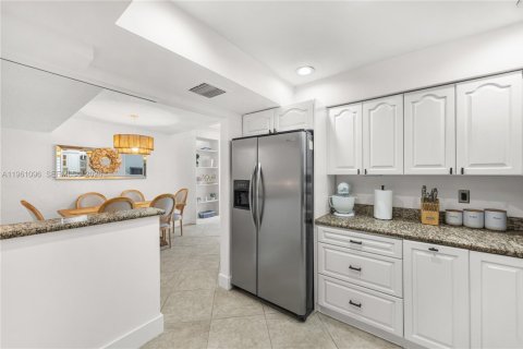 Touwnhouse à vendre à Davie, Floride: 2 chambres, 126.16 m2 № 2021999 - photo 16