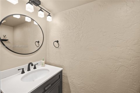 Touwnhouse à vendre à Davie, Floride: 2 chambres, 126.16 m2 № 2021999 - photo 23
