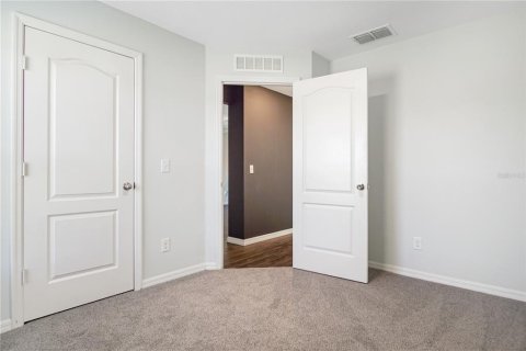 Villa ou maison à louer à Dundee, Floride: 3 chambres, 145.21 m2 № 2389362 - photo 20