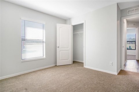 Villa ou maison à louer à Dundee, Floride: 3 chambres, 145.21 m2 № 2389362 - photo 22