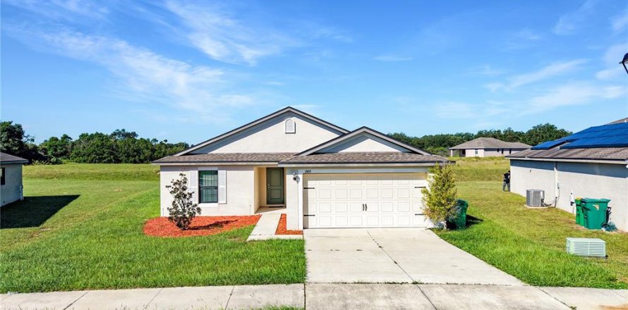 Villa ou maison à Dundee, Floride 3 chambres, 145.21 m2 № 2389362