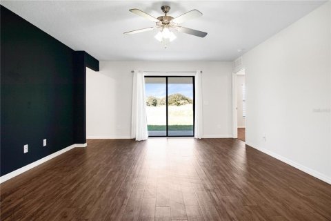 Villa ou maison à louer à Dundee, Floride: 3 chambres, 145.21 m2 № 2389362 - photo 10