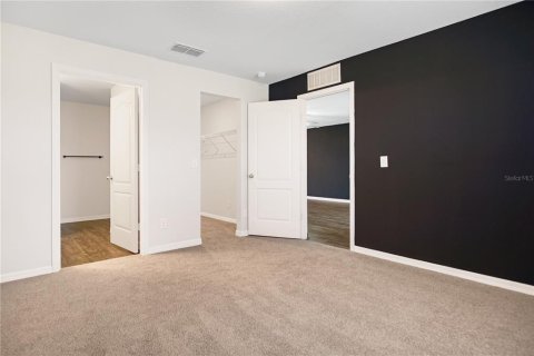 Villa ou maison à louer à Dundee, Floride: 3 chambres, 145.21 m2 № 2389362 - photo 15