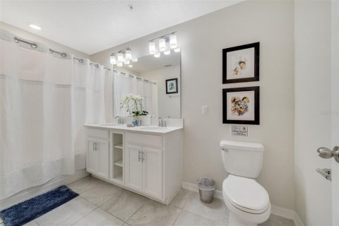 Condo in Kissimmee, Florida, 2 bedrooms  № 1386899 - photo 12