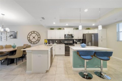 Condo in Kissimmee, Florida, 2 bedrooms  № 1386899 - photo 4