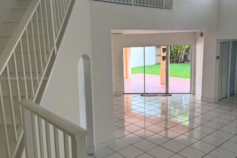 Купить виллу или дом в Майами, Флорида 4 спальни, 224.45м2, № 2047456 - фото 18
