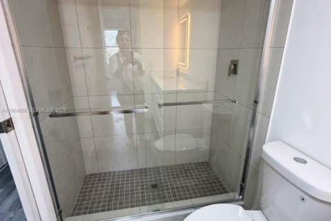 Купить виллу или дом в Майами, Флорида 4 спальни, 224.45м2, № 2047456 - фото 26