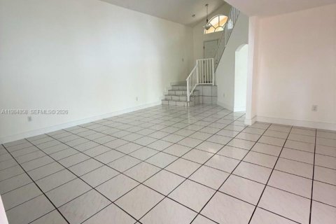 Купить виллу или дом в Майами, Флорида 4 спальни, 224.45м2, № 2047456 - фото 4