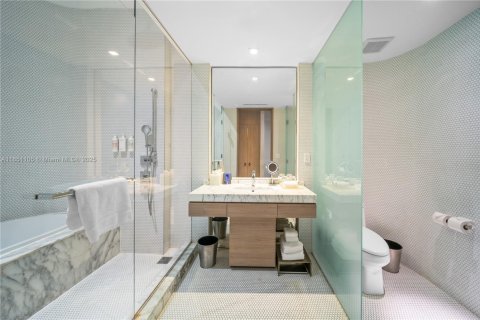 Hotel in Miami, Florida 58.25 sq.m. № 1977729 - photo 16