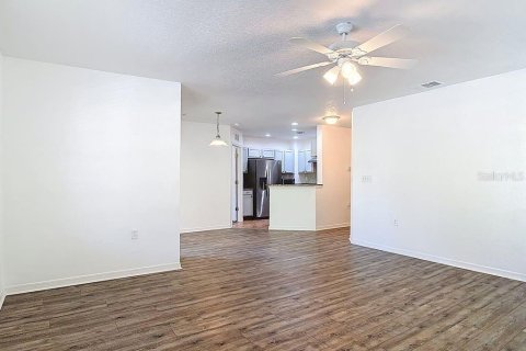Condo in Bunnell, Florida, 2 bedrooms  № 2148327 - photo 7