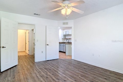 Condo in Bunnell, Florida, 2 bedrooms  № 2148327 - photo 12