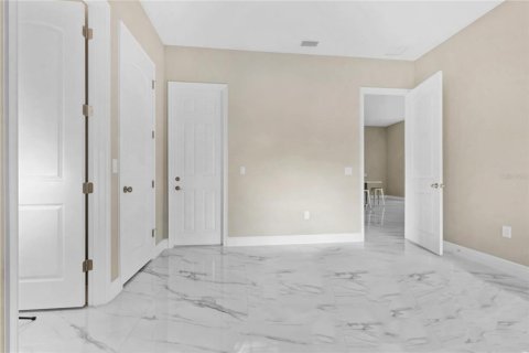 House in Palm Coast, Florida 4 bedrooms, 201.6 sq.m. № 1686982 - photo 21