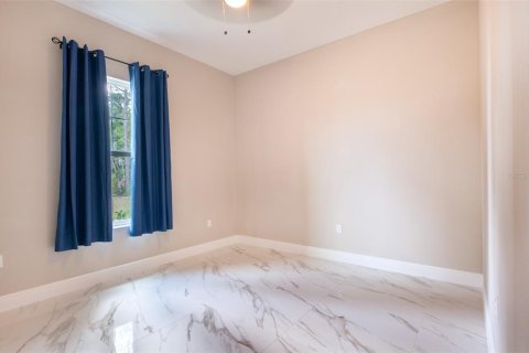 House in Palm Coast, Florida 4 bedrooms, 201.6 sq.m. № 1686982 - photo 25