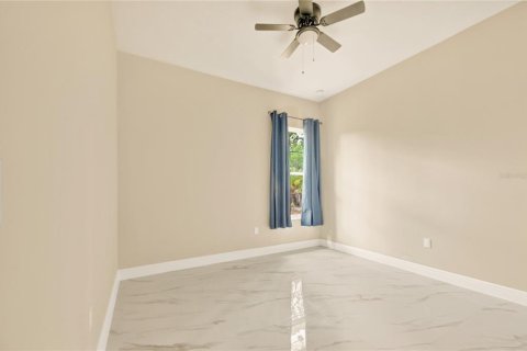 House in Palm Coast, Florida 4 bedrooms, 201.6 sq.m. № 1686982 - photo 26