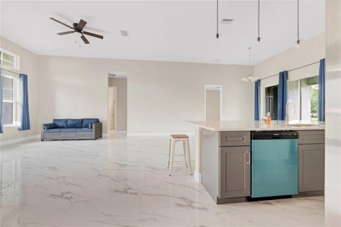 House in Palm Coast, Florida 4 bedrooms, 201.6 sq.m. № 1686982 - photo 14