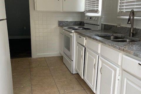 Apartment in Saint Petersburg, Florida 1 bedroom, 55.74 sq.m. № 2195237 - photo 5