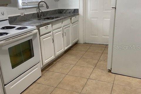 Apartment in Saint Petersburg, Florida 1 bedroom, 55.74 sq.m. № 2195237 - photo 4