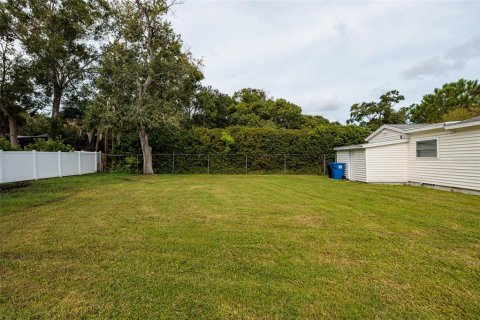 House in Saint Petersburg, Florida 2 bedrooms, 84.17 sq.m. № 1913595 - photo 26