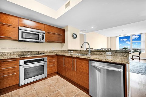 Condominio en venta en Sunrise, Florida, 2 dormitorios, 108.23 m2 № 1708400 - foto 24