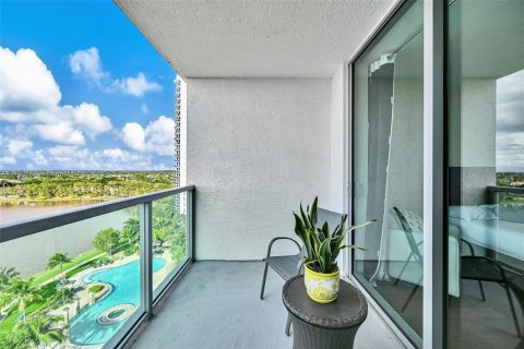 Condominio en venta en Sunrise, Florida, 2 dormitorios, 108.23 m2 № 1708400 - foto 6