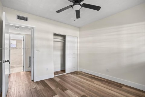 Condo in Aventura, Florida, 2 bedrooms  № 1953856 - photo 19