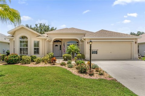 Casa en venta en The Villages, Florida, 3 dormitorios, 181.44 m2 № 1793428 - foto 1
