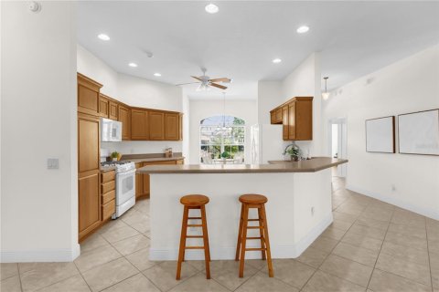 Casa en venta en The Villages, Florida, 3 dormitorios, 181.44 m2 № 1793428 - foto 15