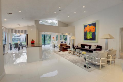House in Boca Raton, Florida 3 bedrooms, 249.26 sq.m. № 2158394 - photo 8