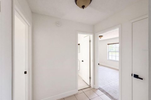 House in Orlando, Florida 3 bedrooms, 123.65 sq.m. № 2229901 - photo 15