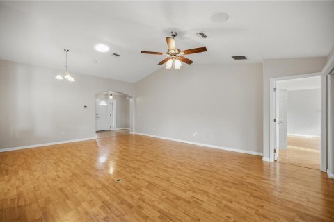 Villa ou maison à vendre à Ocala, Floride: 3 chambres, 164.25 m2 № 2405745 - photo 6