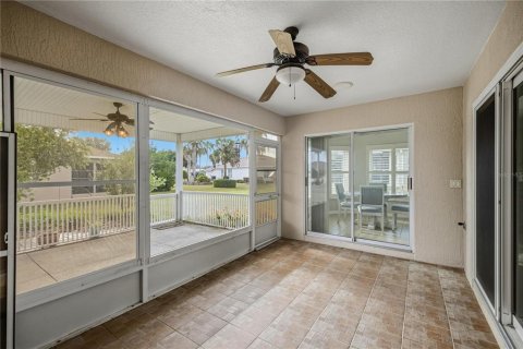 Villa ou maison à vendre à Ocala, Floride: 3 chambres, 164.25 m2 № 2405745 - photo 11